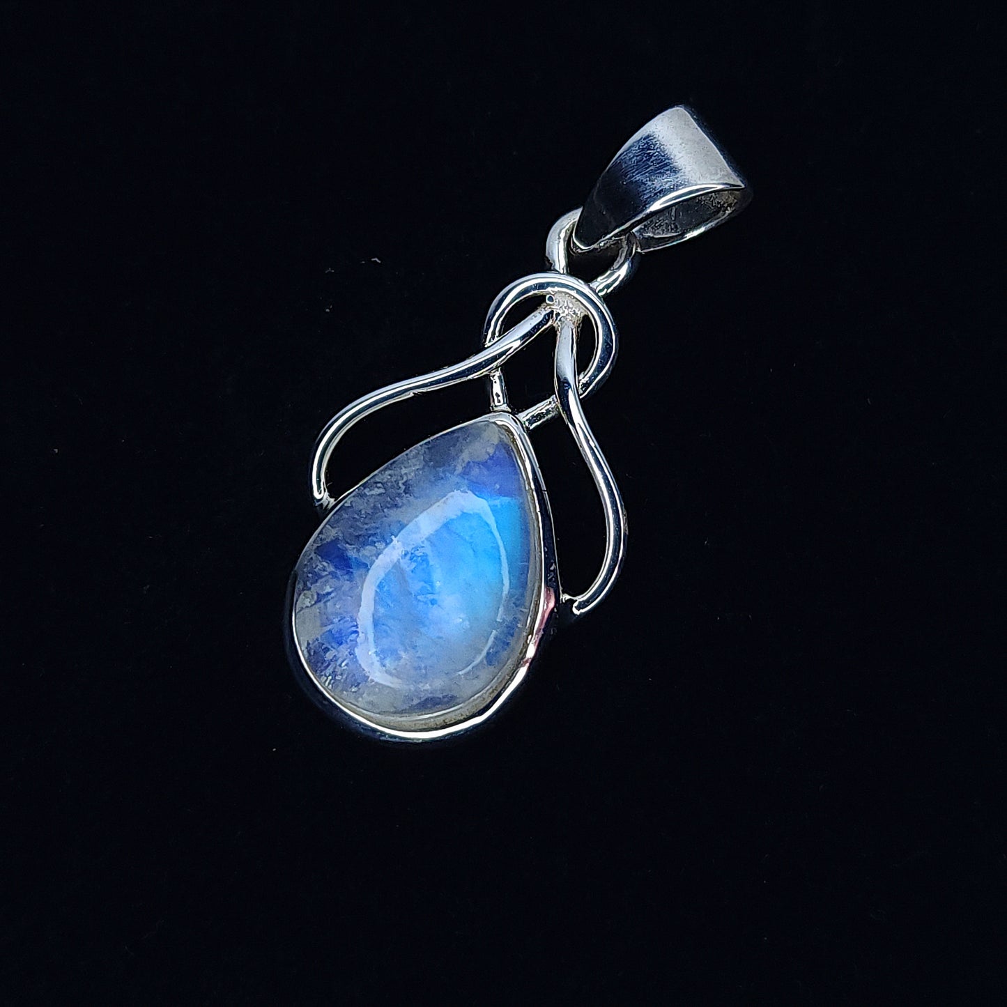 Moonstone in Silver Pendant